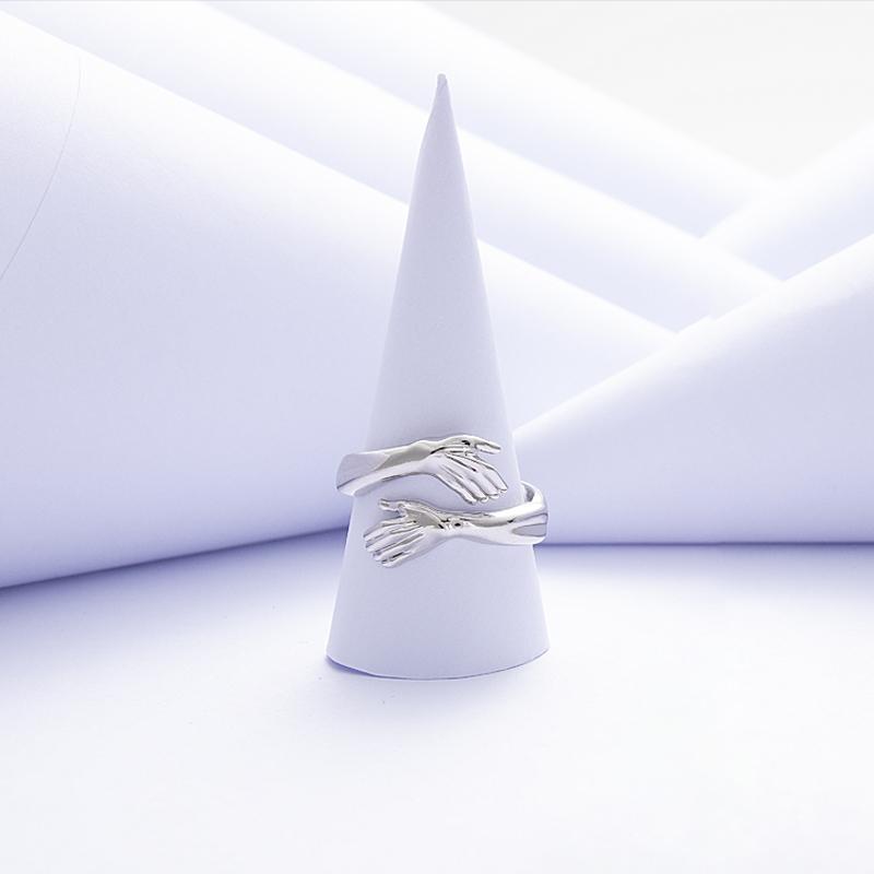 New-Couple Hug Ring